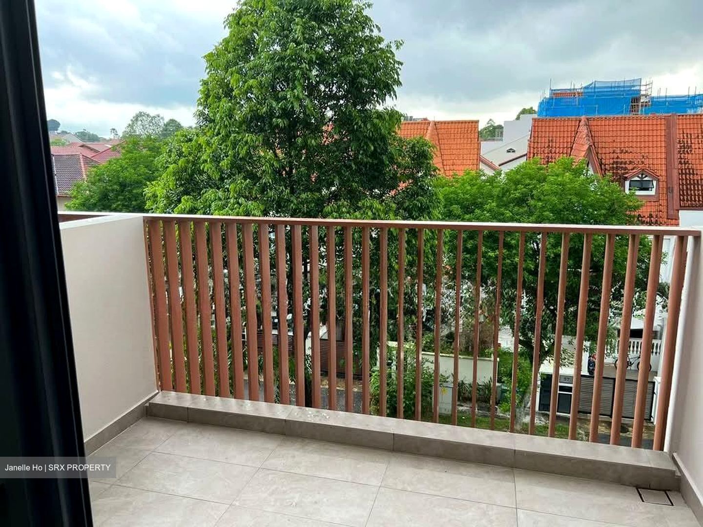 Royalgreen (D10), Condominium #548876591